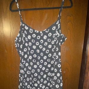 Hot Topic Daisy Tank Dress